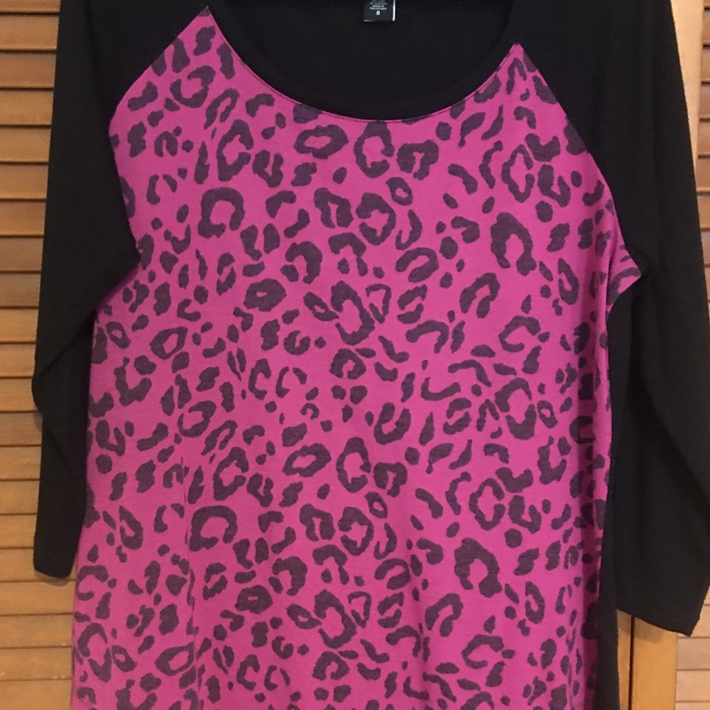 Torrid 3/4 Sleeve Tee